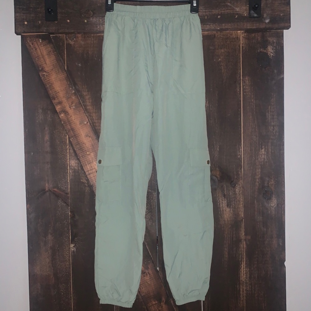 green joggers - Picture 2 of 3